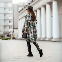 Pleun - Trendige karierte Damen Strickjacke