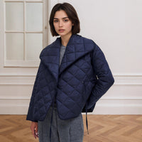 Kurze Jacke mit Steppeffekt für Frauen - Elnara