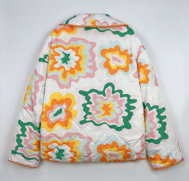 Steppjacke mit farbigem Patchwork-Print