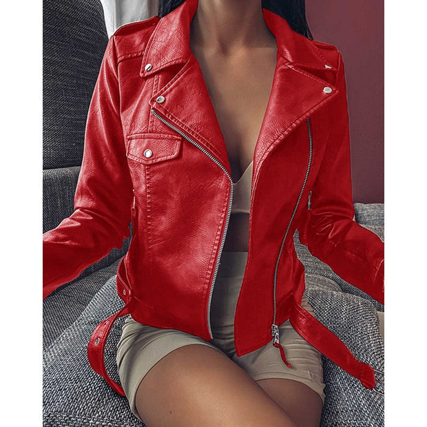 Lederjacke in Schwarz mit Reißverschluss und Reversdetails