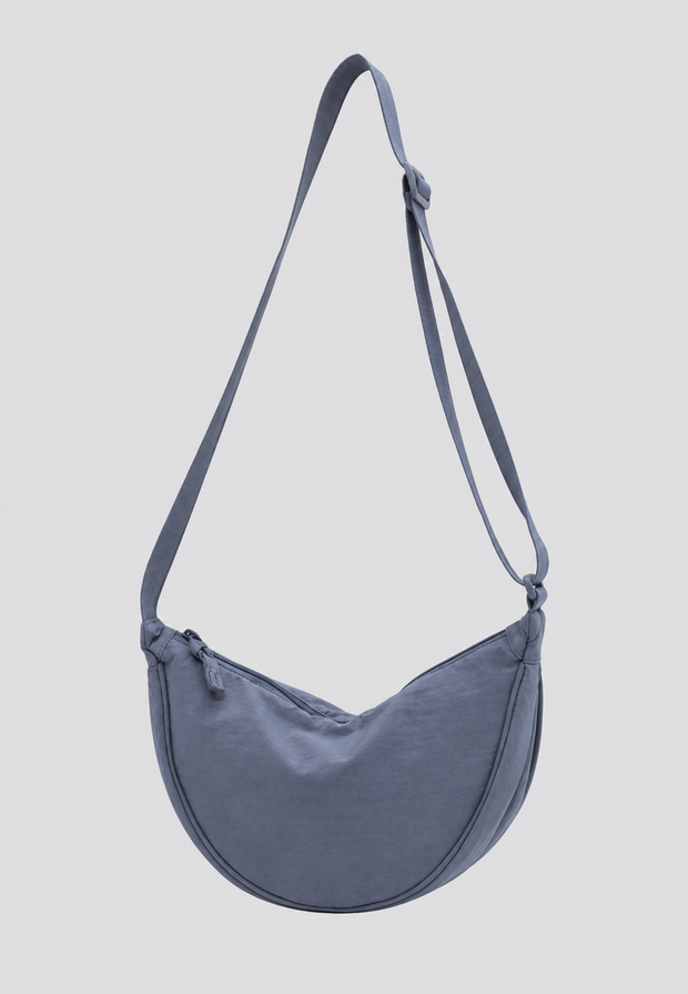 Nylon-Umhängetasche für Damen in Halbmondform mit verstellbarem Riemen – Camille