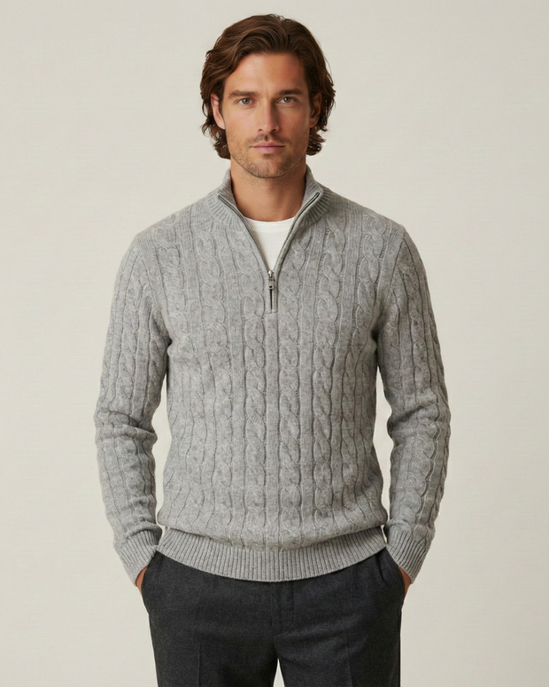 Herrenpullover Halbzip mit Zopfmuster & Stehkragen – Moritz